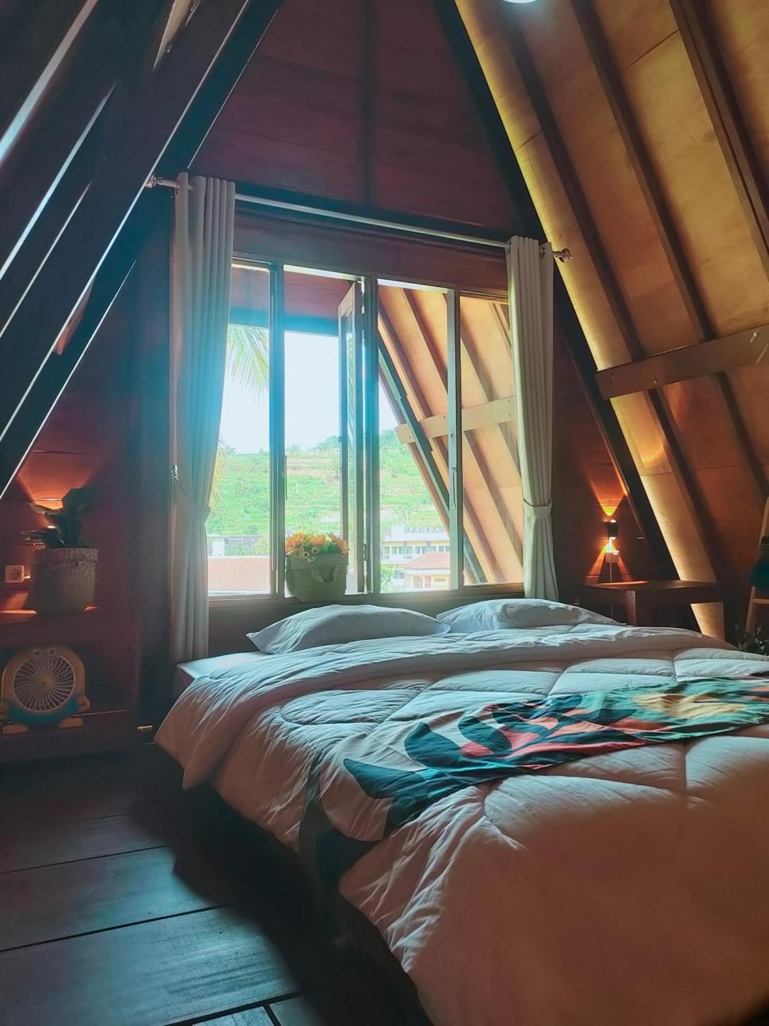 Alaya Villa Bandungan Zewnętrze zdjęcie